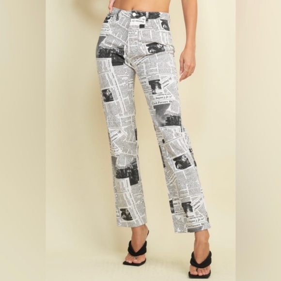 ET CLET - Newspaper - Jeans - Picture 1 of 15